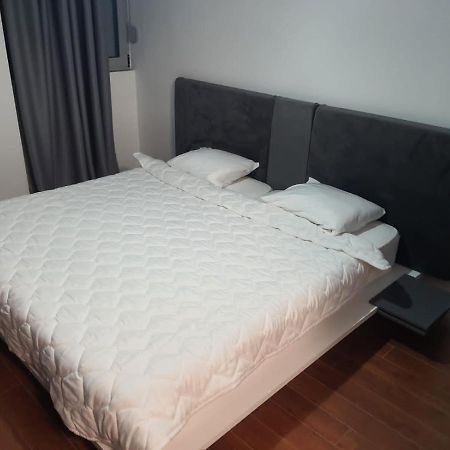 Modern Apartment Korca 3 Korce Exterior photo