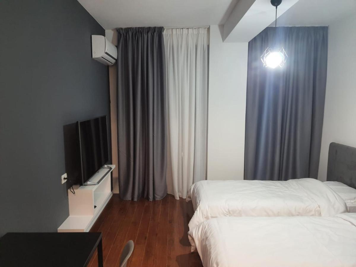 Modern Apartment Korca 3 Korce Exterior photo