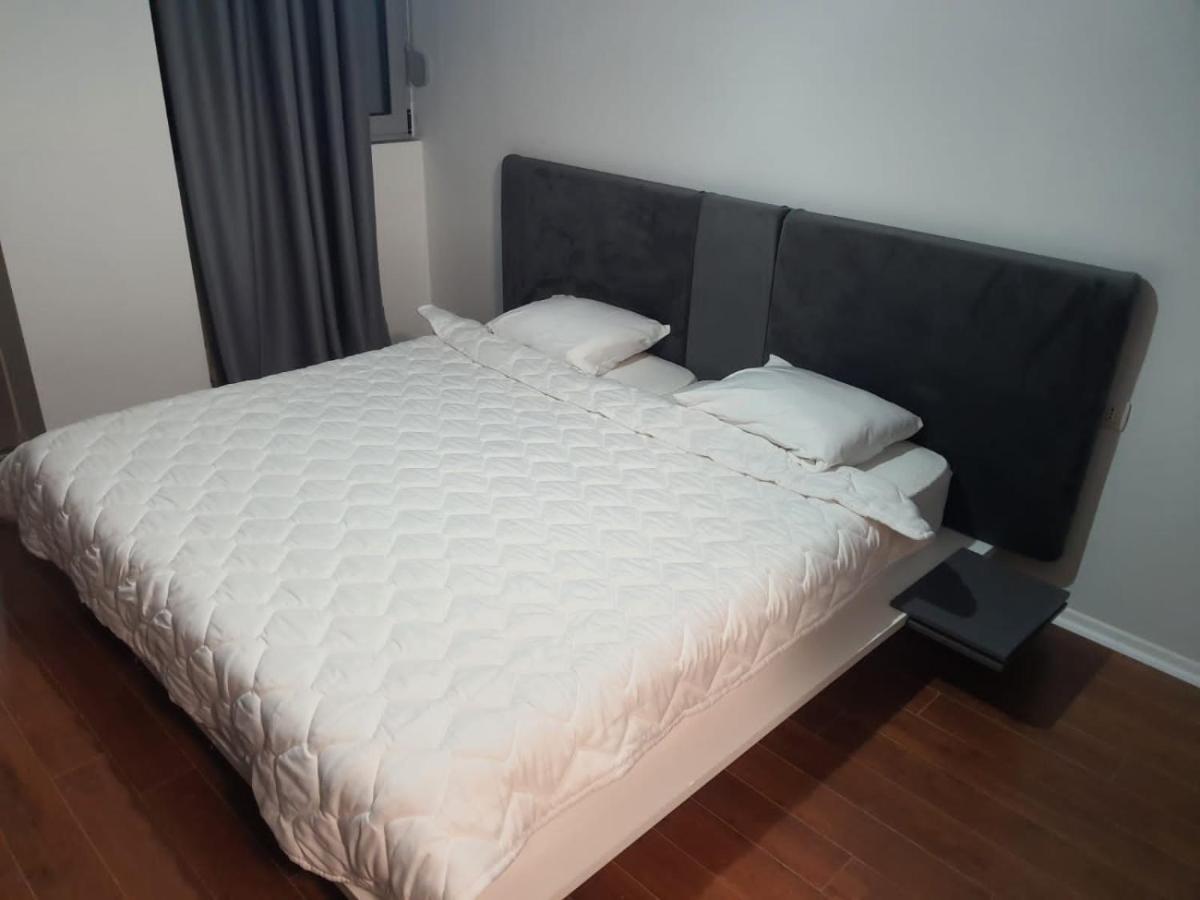 Modern Apartment Korca 3 Korce Exterior photo